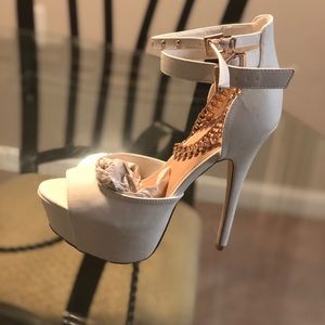 White Pumps